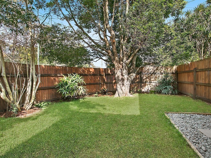 10 Todman Street, Carina QLD 4152