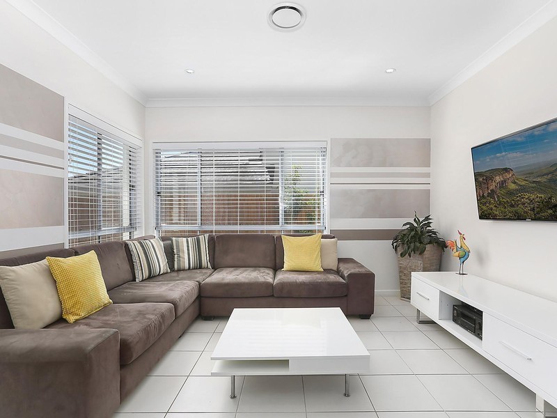 56 Highland Crescent, Belmont QLD 4153