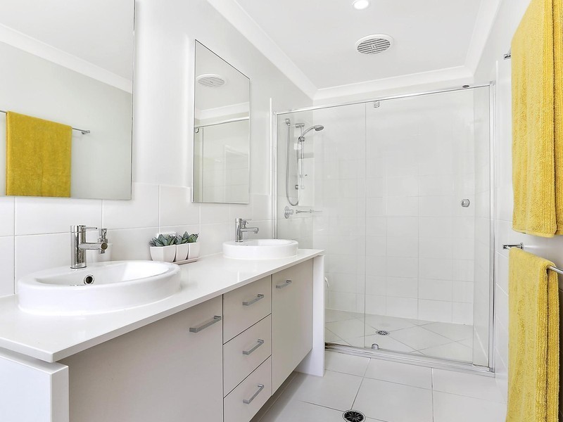 56 Highland Crescent, Belmont QLD 4153