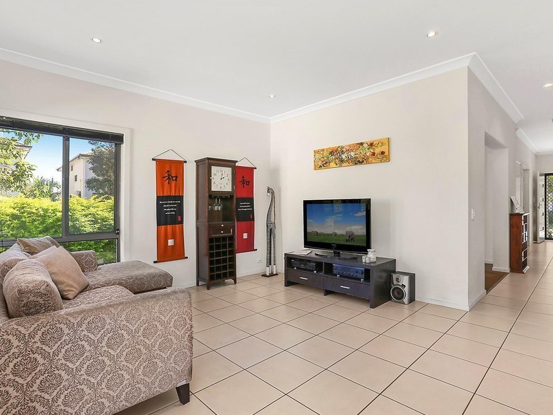 92 Summit Street, Belmont QLD 4153