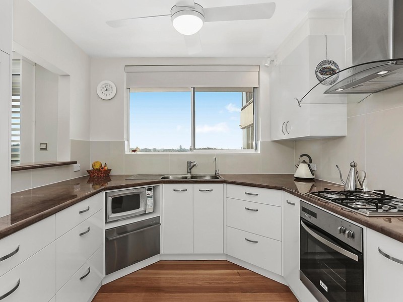 12/84 Norman Crescent, Norman Park QLD 4170