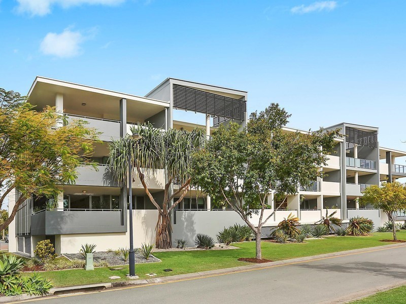 316/16 Waterline Crescent, Bulimba QLD 4171