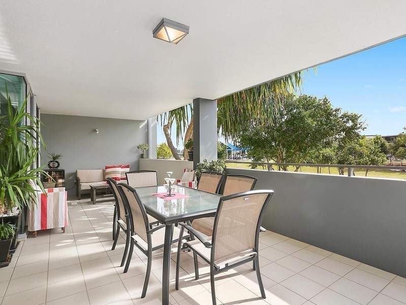 316/16 Waterline Crescent, Bulimba QLD 4171