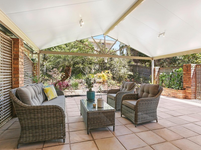 2/38 Dutton Street, Hawthorne QLD 4171