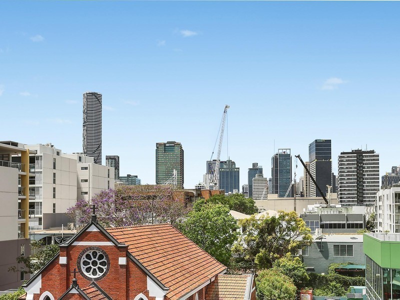 28/11 Manning Street, South Brisbane QLD 4101