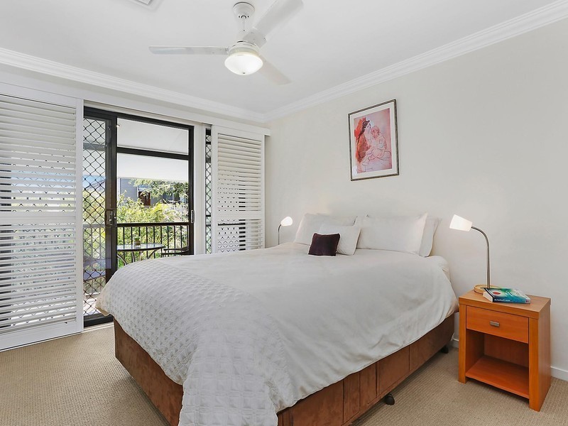 5/96 Railway Parade, Norman Park QLD 4170