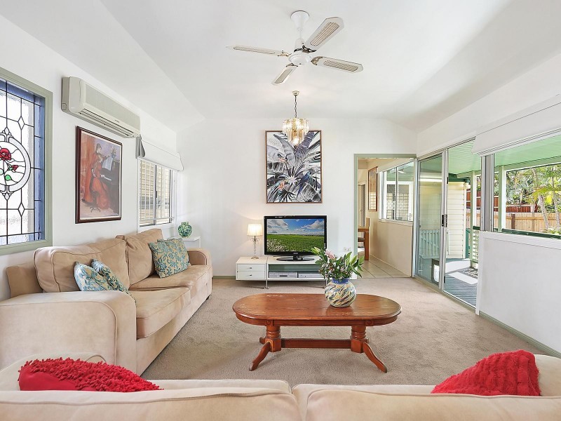 44 Bunowang Street, Balmoral QLD 4171