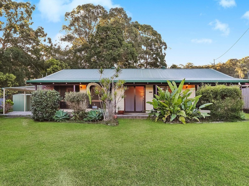 4 Eames Court, Springwood QLD 4127