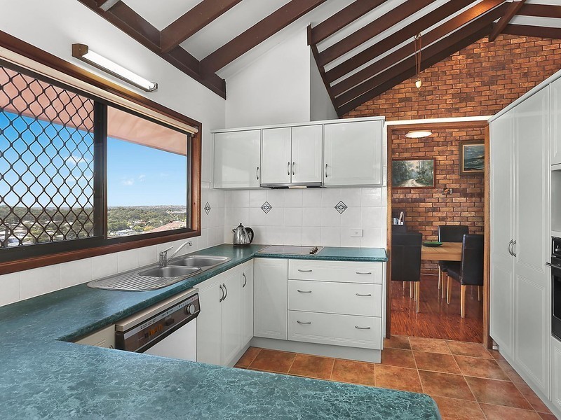 28 Kildare Street, Carina Heights QLD 4152