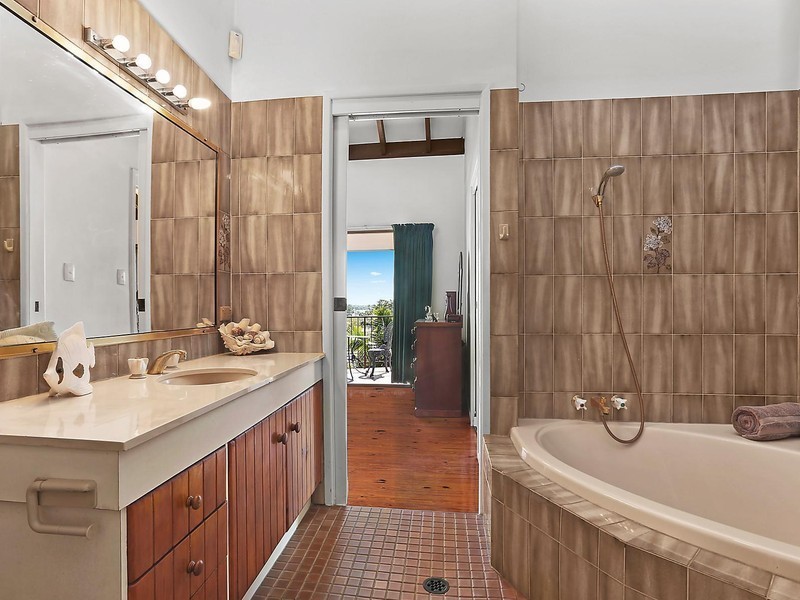 28 Kildare Street, Carina Heights QLD 4152