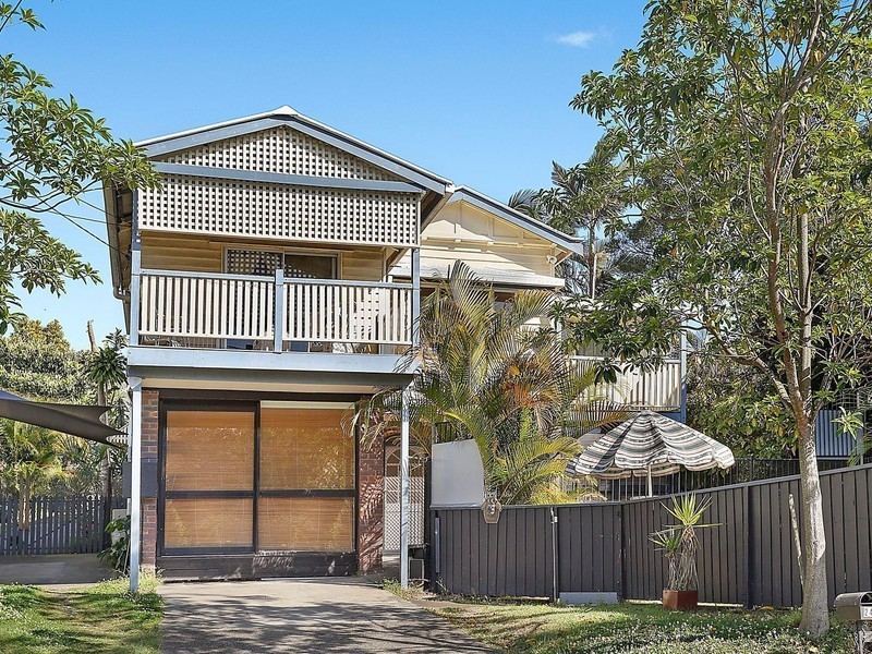 24 Tandoor Street, Morningside QLD 4170