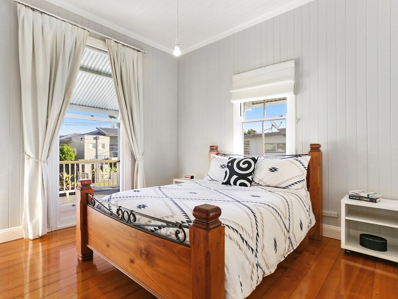 96 Stephens Street, Morningside QLD 4170