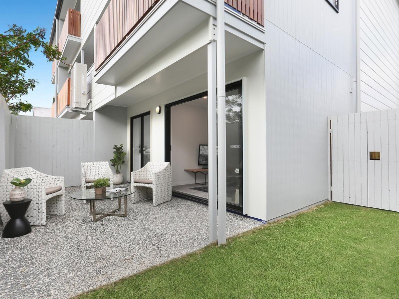 3 Denman Street, Greenslopes QLD 4120