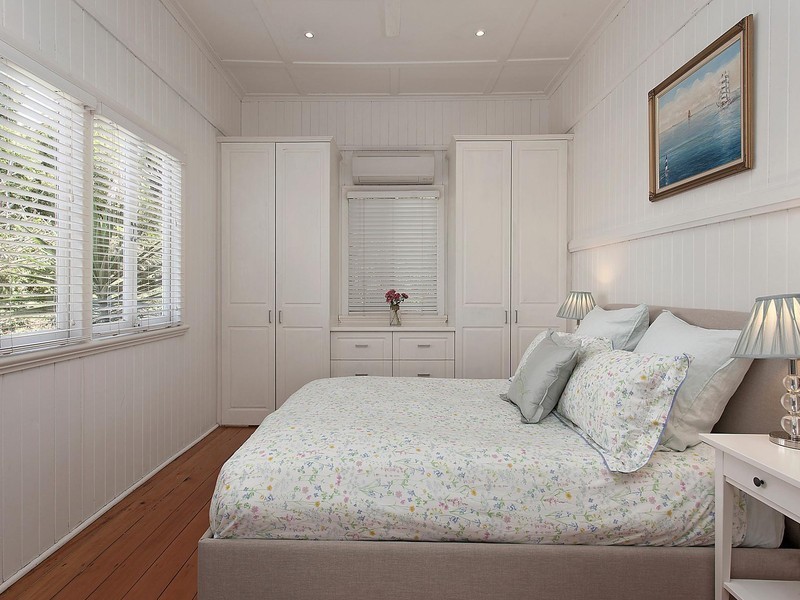 31 Forbes Street, Hawthorne QLD 4171