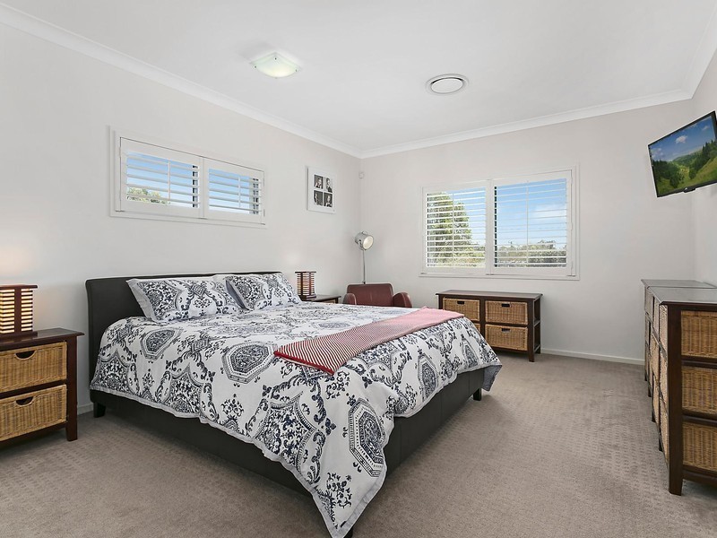 11 Emerald Street, Murarrie QLD 4172