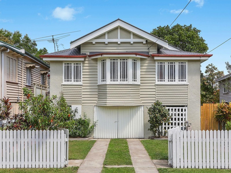 14 Kismet Street, Camp Hill QLD 4152