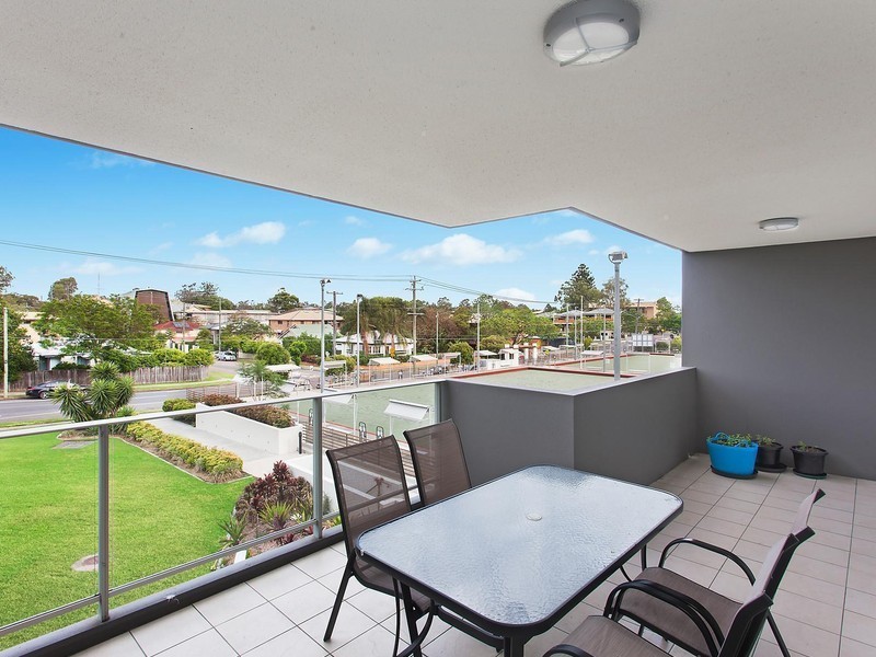 119/95 Clarence Road, Indooroopilly QLD 4068