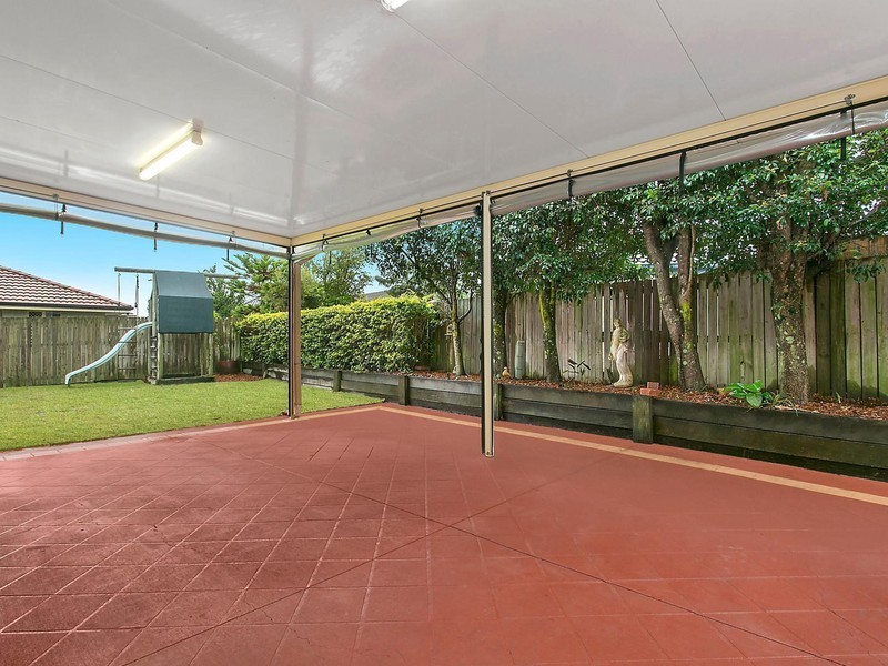 35 Currumbin Place, Carindale QLD 4152