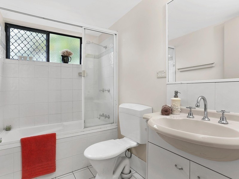 17/139 Walter Avenue, East Brisbane QLD 4169