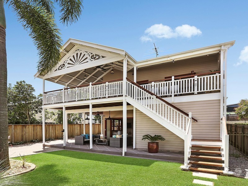 162 Barrack Road, Cannon Hill QLD 4170