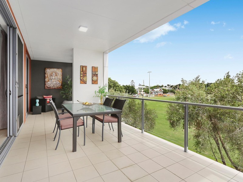 22/15 Barramul Street, Bulimba QLD 4171