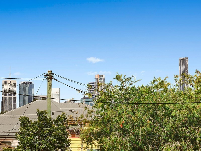 57 Barton Road, Hawthorne QLD 4171