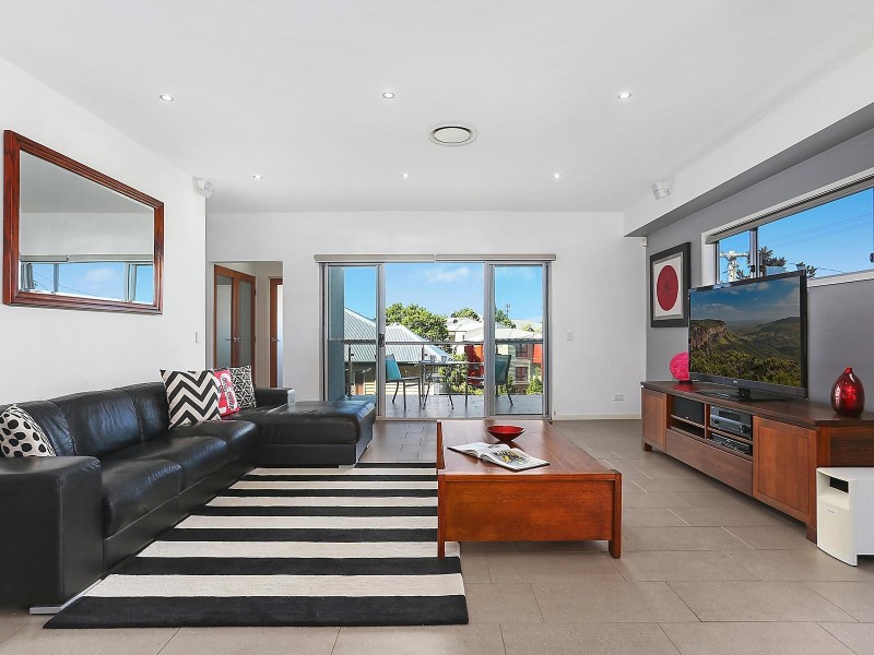 1/10 Carntyne Street, Morningside QLD 4170