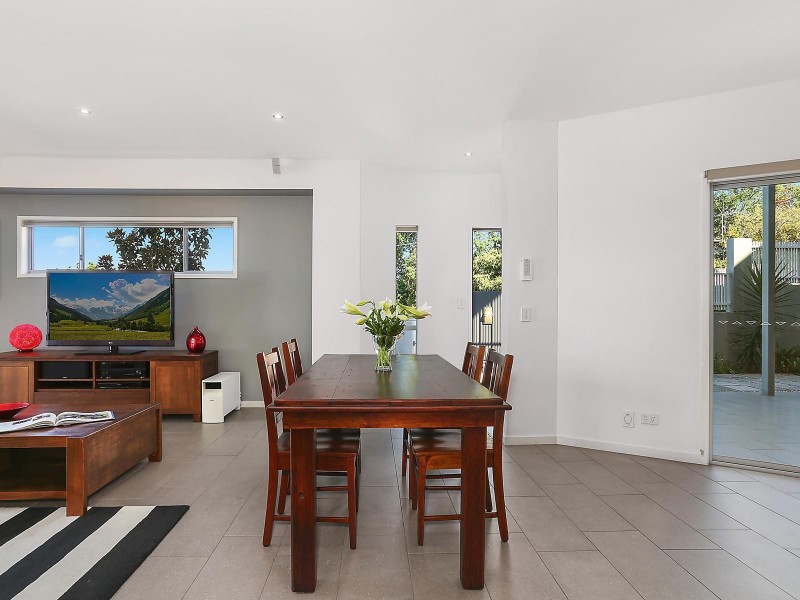 1/10 Carntyne Street, Morningside QLD 4170