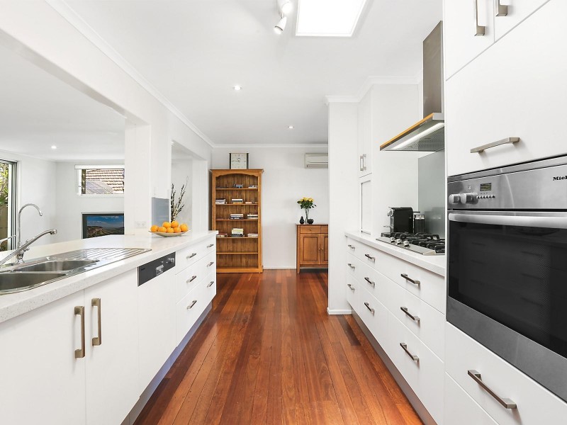 9 Grant Street, Balmoral QLD 4171