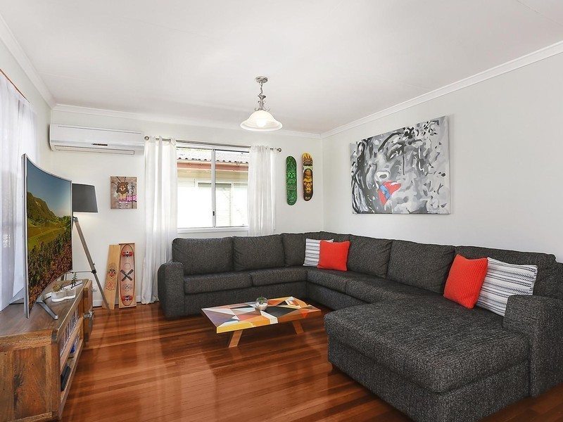 10 Karthina Street, Bulimba QLD 4171