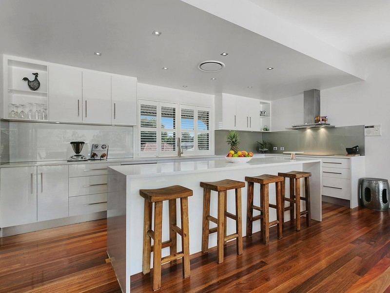 10 Orvieto Street, Yeronga QLD 4104