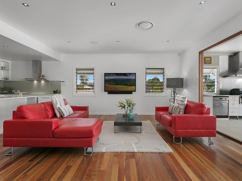 10 Orvieto Street, Yeronga QLD 4104