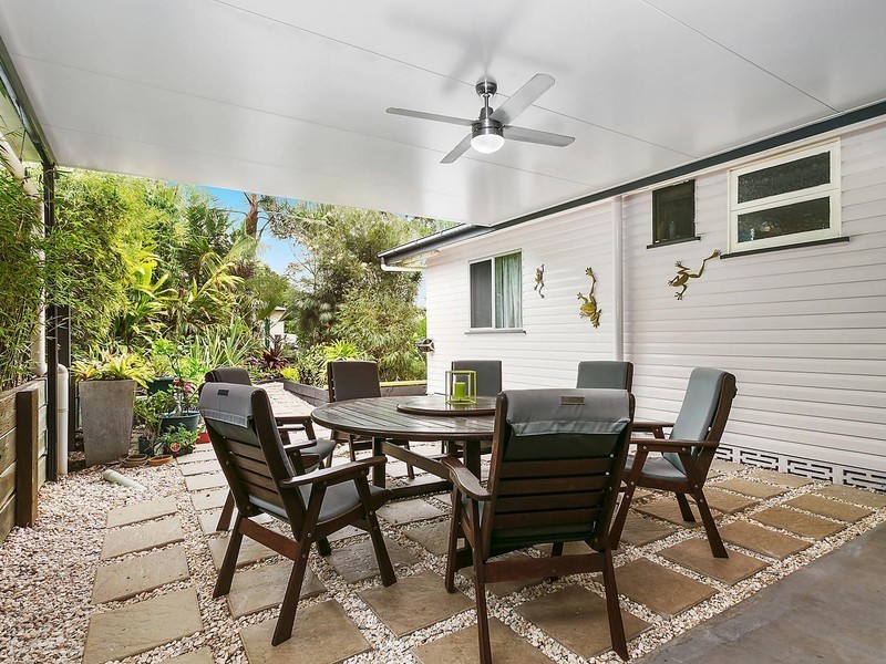 18 Crewe Street, Mount Gravatt East QLD 4122