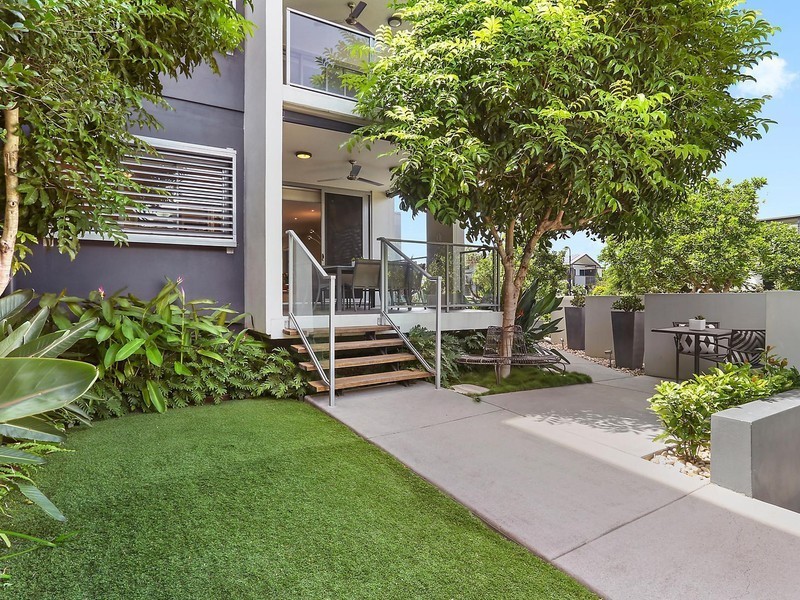 1/18 Riverbend Place, Bulimba QLD 4171