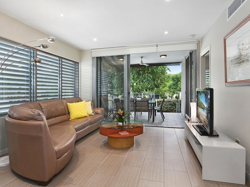 1/18 Riverbend Place, Bulimba QLD 4171