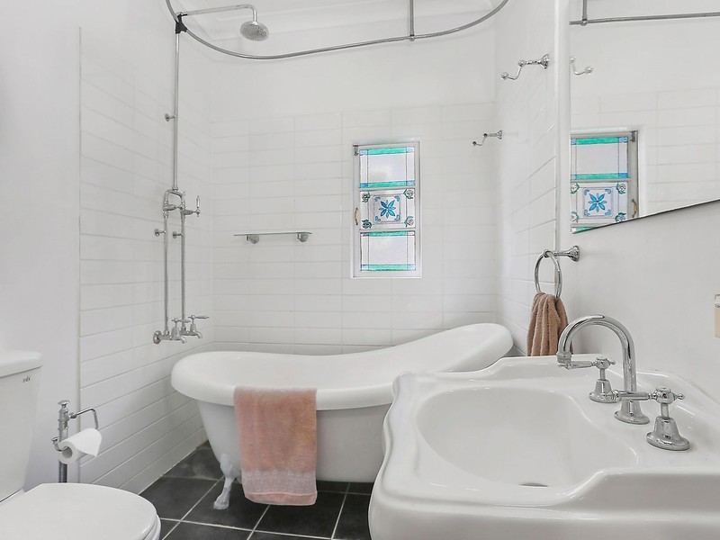 291 Nursery Road, Holland Park QLD 4121