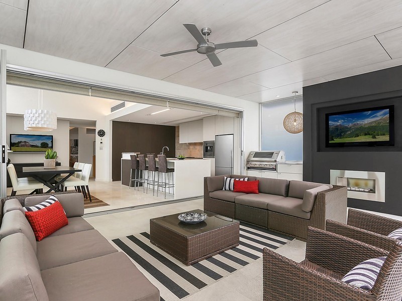 58 Burlington Street, East Brisbane QLD 4169