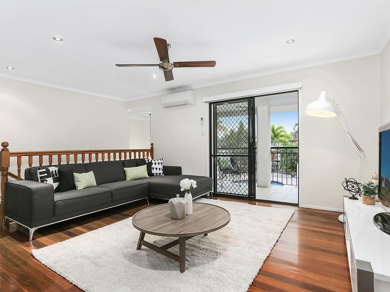 3 Canter Street, Mansfield QLD 4122