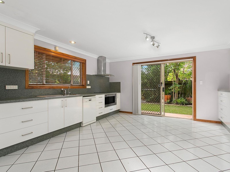 30 Balmerino Drive, Carina QLD 4152