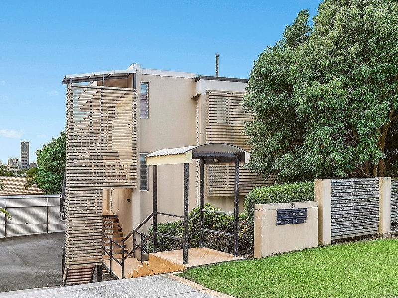 7/19 Norman Crescent, Norman Park QLD 4170