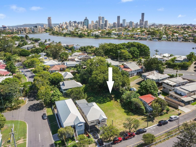 9 Norman Avenue, Norman Park QLD 4170
