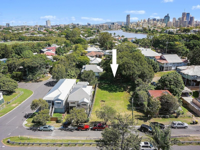 9 Norman Avenue, Norman Park QLD 4170
