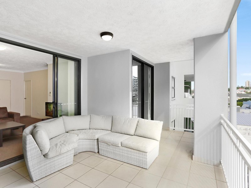 19/11 Manning Street, South Brisbane QLD 4101