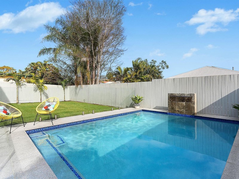 26 Arrol Street, Camp Hill QLD 4152