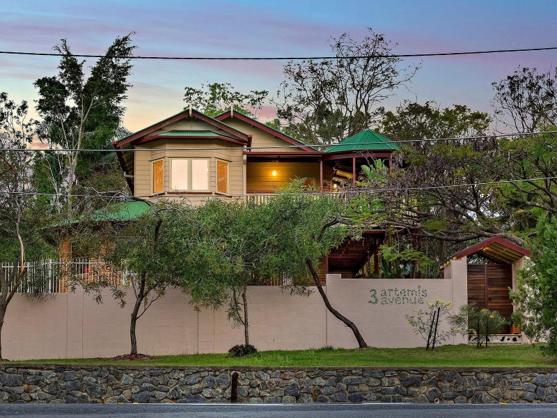 3 Artemis Avenue, Seven Hills QLD 4170