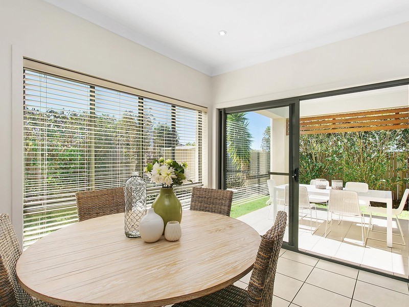 22 Hillcroft Place, Belmont QLD 4153