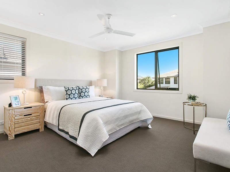 22 Hillcroft Place, Belmont QLD 4153