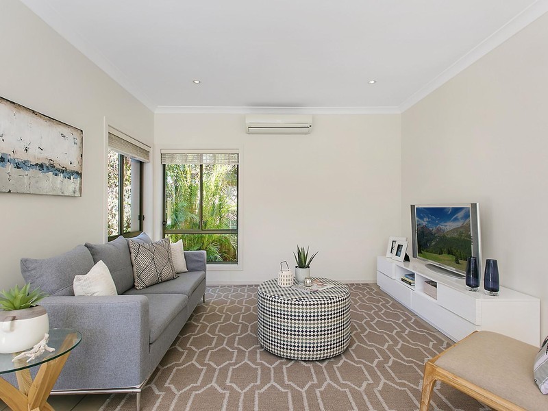 22 Hillcroft Place, Belmont QLD 4153