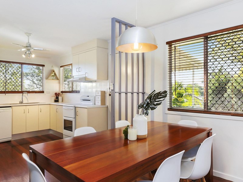 29 Pareena Crescent, Mansfield QLD 4122