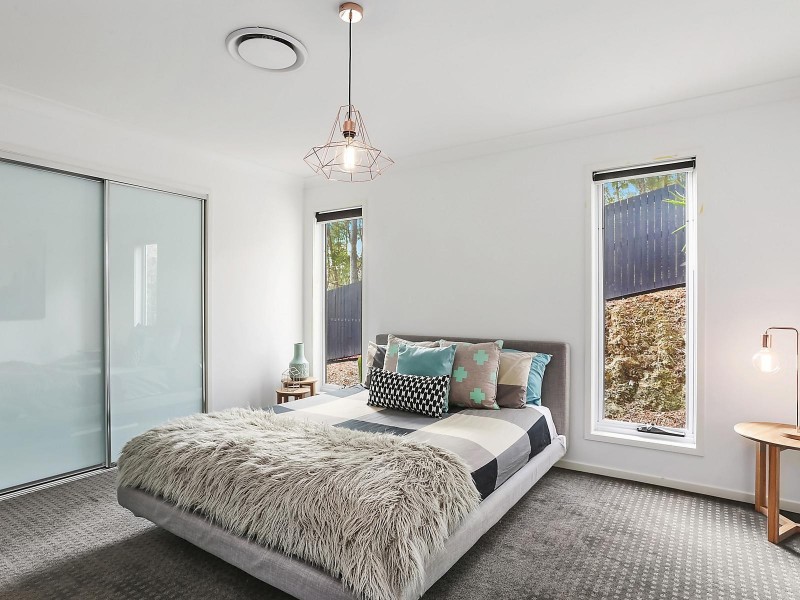 26 Mossman Parade, Waterford QLD 4133